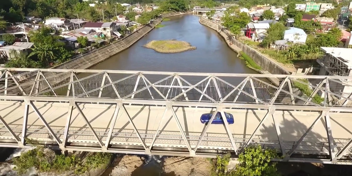 Purisma Bridge crossing the Bangon River